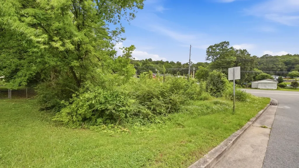 3700 Forest Highland Drive Chattanooga TN 37415