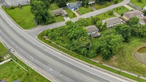 3700 Forest Highland Drive Chattanooga TN 37415