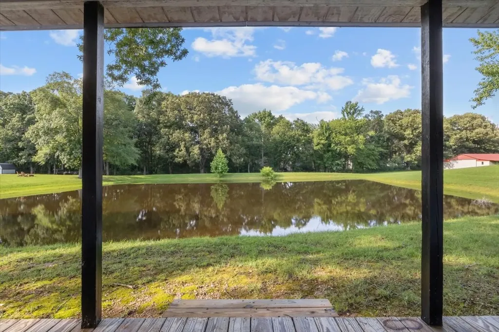 1015 Garners Creek Road Dickson TN 37055