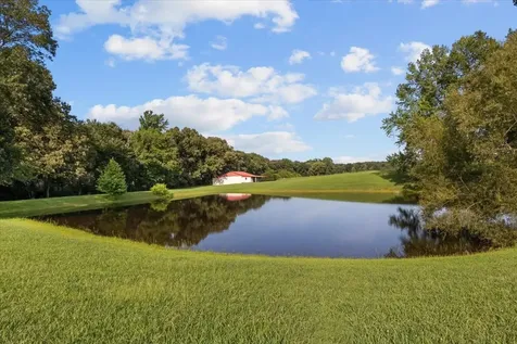1015 Garners Creek Road Dickson TN 37055