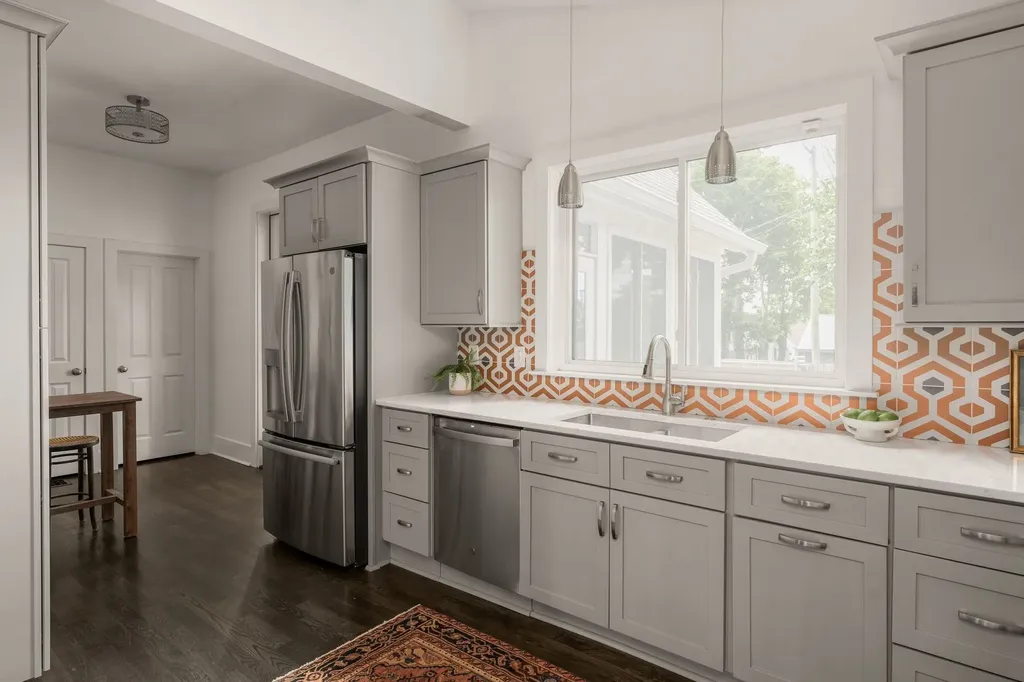 1627 Long Avenue Nashville TN 37206