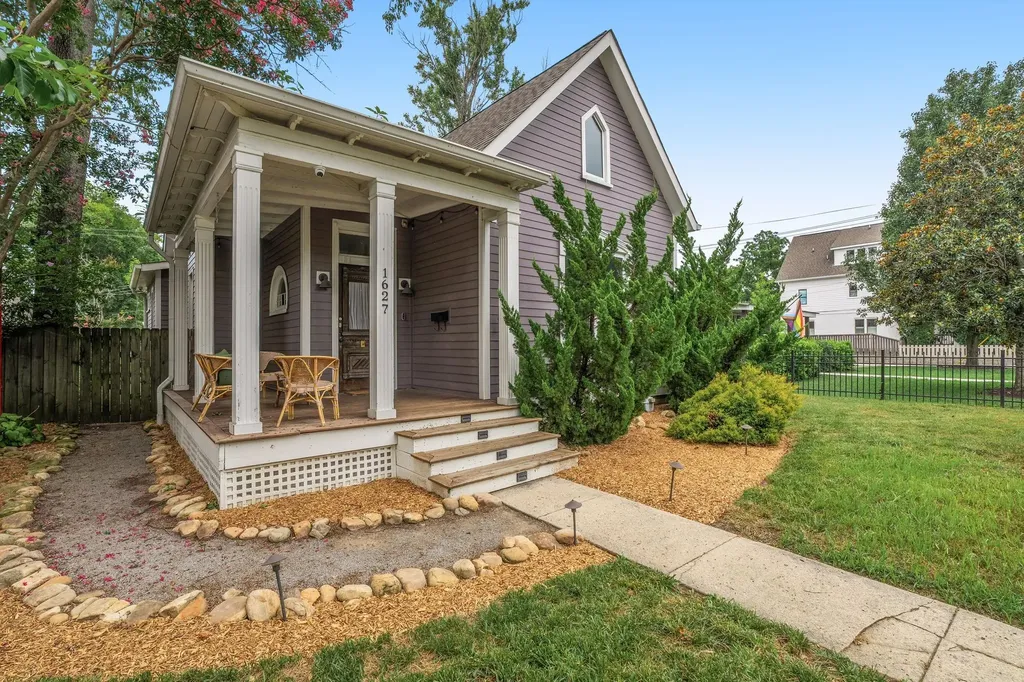 1627 Long Avenue Nashville TN 37206