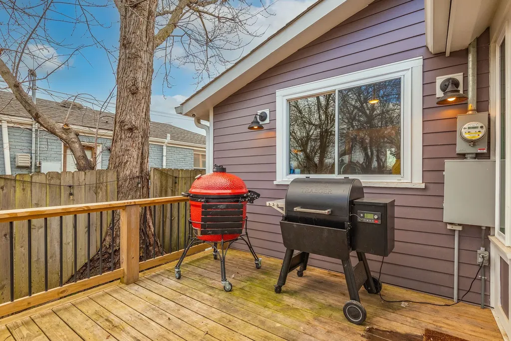1627 Long Avenue Nashville TN 37206