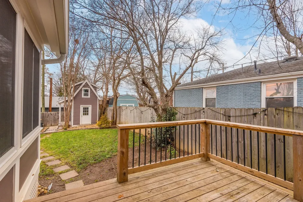 1627 Long Avenue Nashville TN 37206