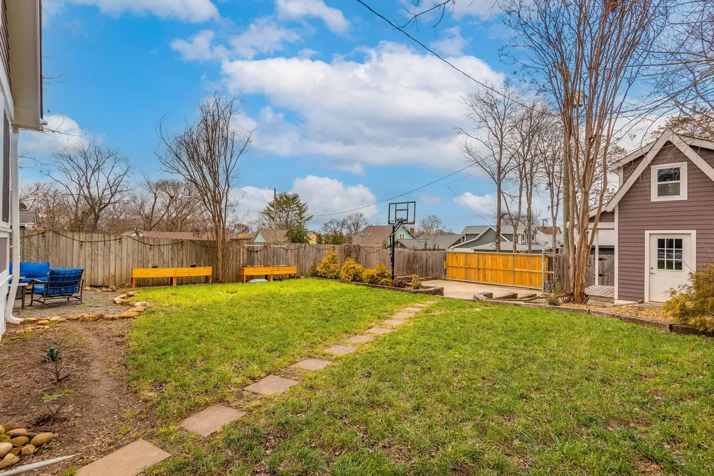 1627 Long Avenue Nashville TN 37206
