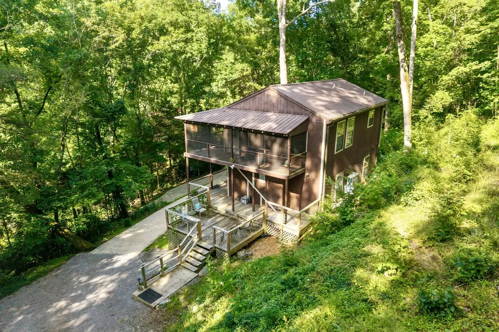 510 Wilson Drive Smithville TN 37166