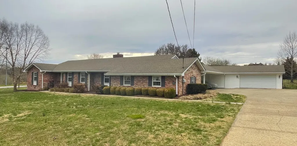 1814 Avon Road Murfreesboro TN 37129