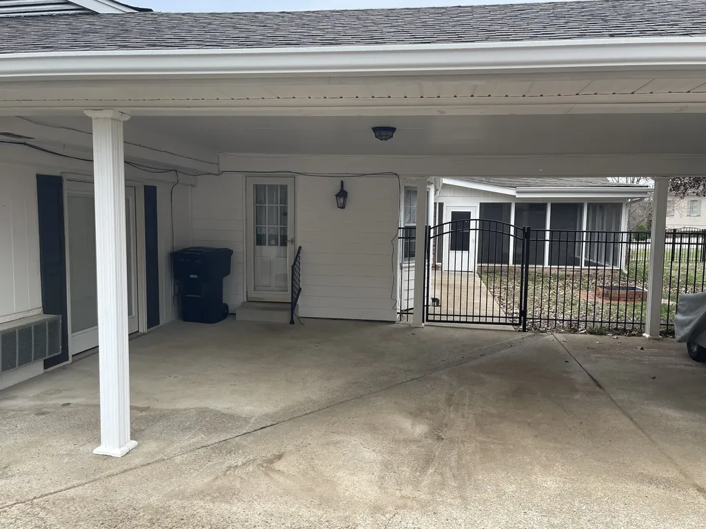 1814 Avon Road Murfreesboro TN 37129