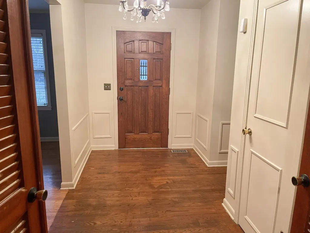 1814 Avon Road Murfreesboro TN 37129