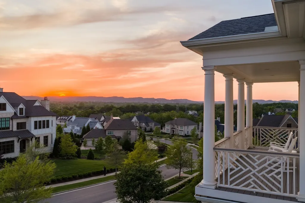 9242 Lehigh Drive Brentwood TN 37027