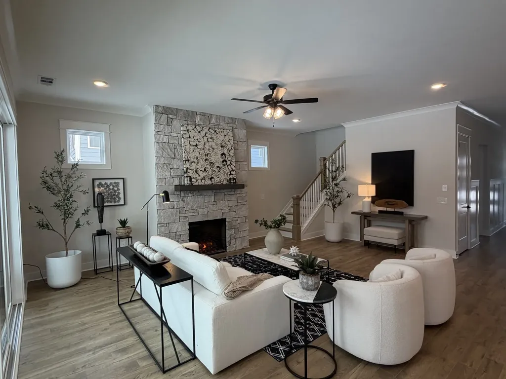 7504 Shoal Mill Point Fairview TN 37062