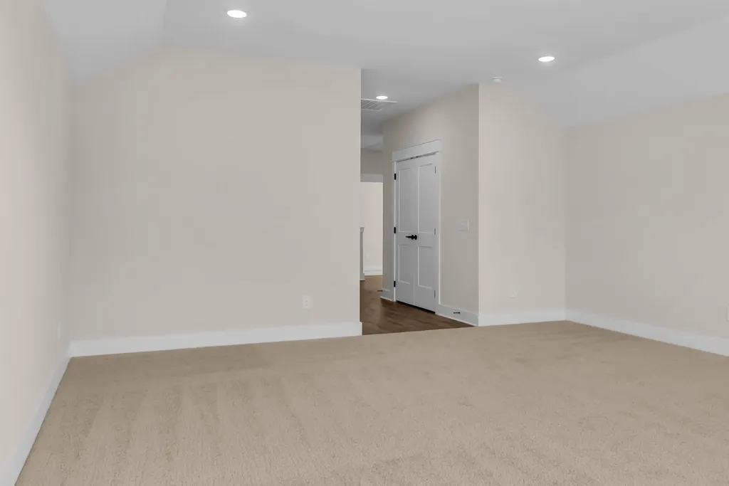 7504 Shoal Mill Point Fairview TN 37062