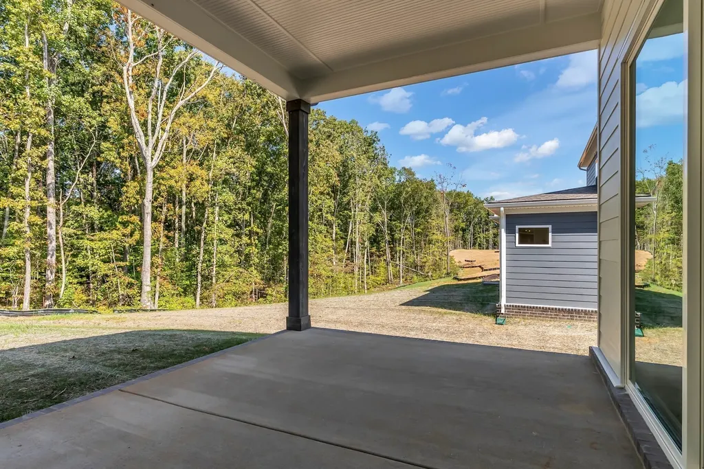 7504 Shoal Mill Point Fairview TN 37062