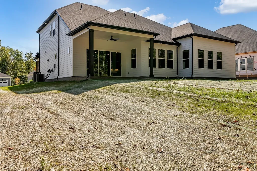 7504 Shoal Mill Point Fairview TN 37062