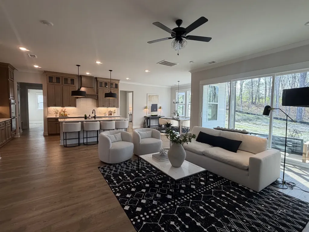 7504 Shoal Mill Point Fairview TN 37062
