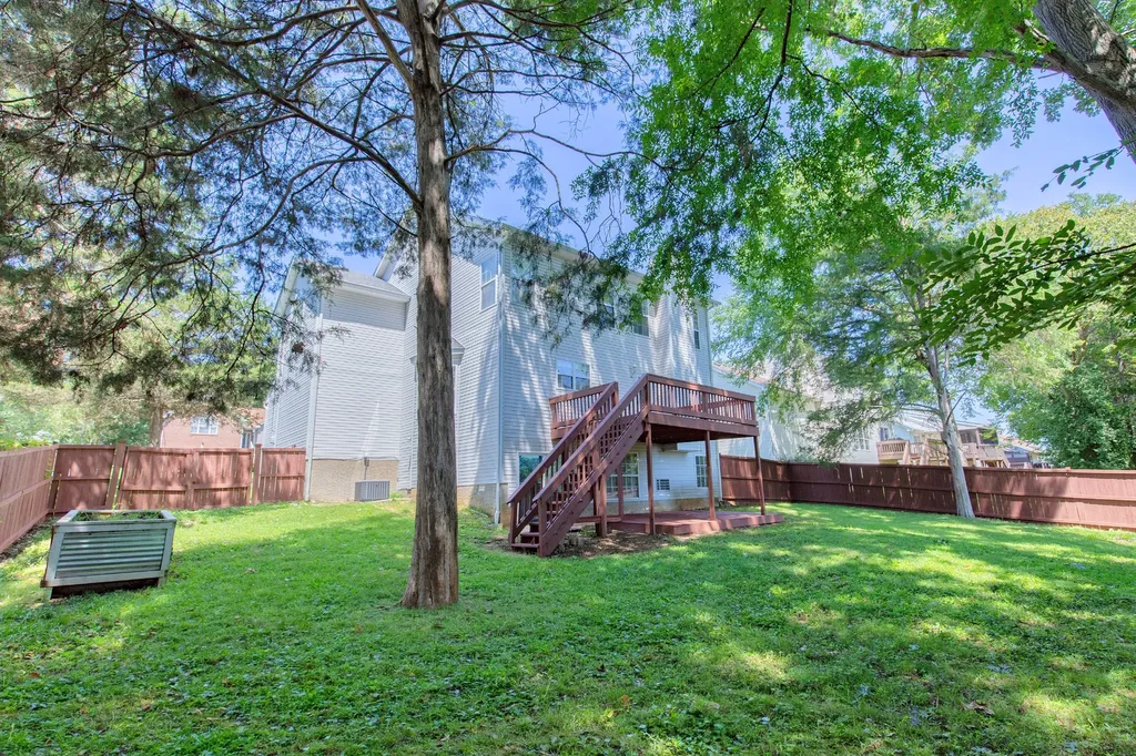 189 E Harbor Hendersonville TN 37075