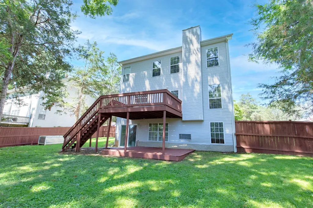 189 E Harbor Hendersonville TN 37075