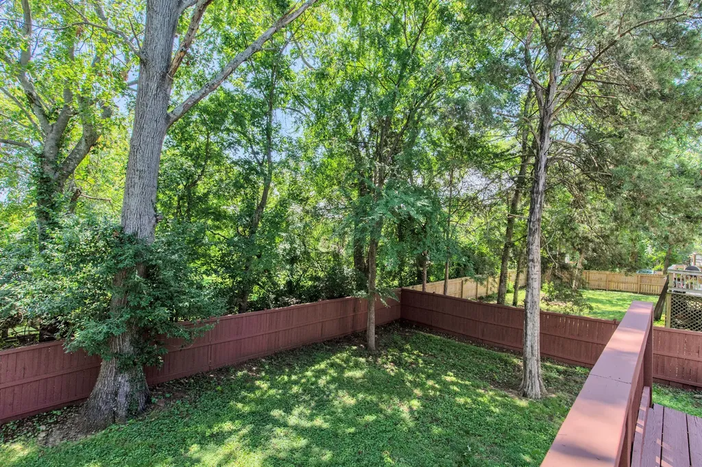 189 E Harbor Hendersonville TN 37075