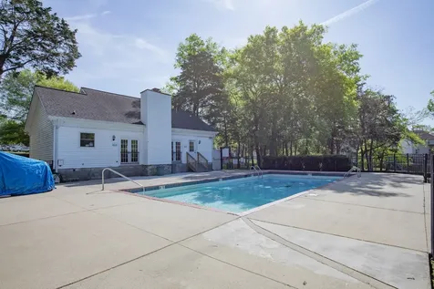 189 E Harbor Hendersonville TN 37075