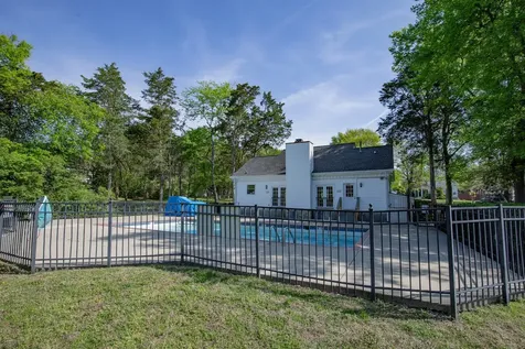 189 E Harbor Hendersonville TN 37075