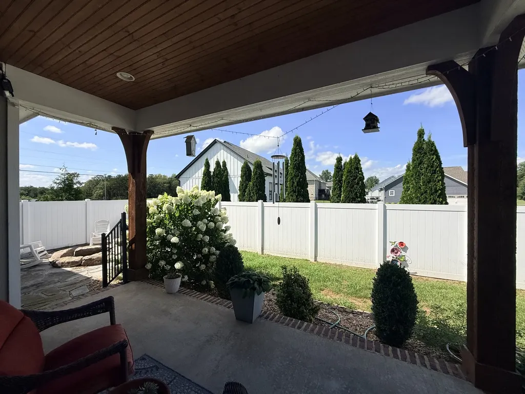 124 Droon Drive Mcminnville TN 37110