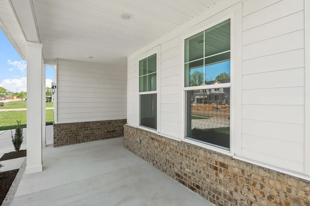 8198 Netterfield Drive White House TN 37188