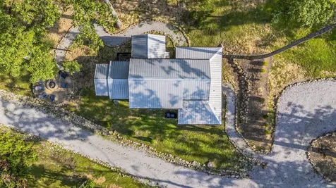 232 Waters Edge Way Tracy City TN 37387