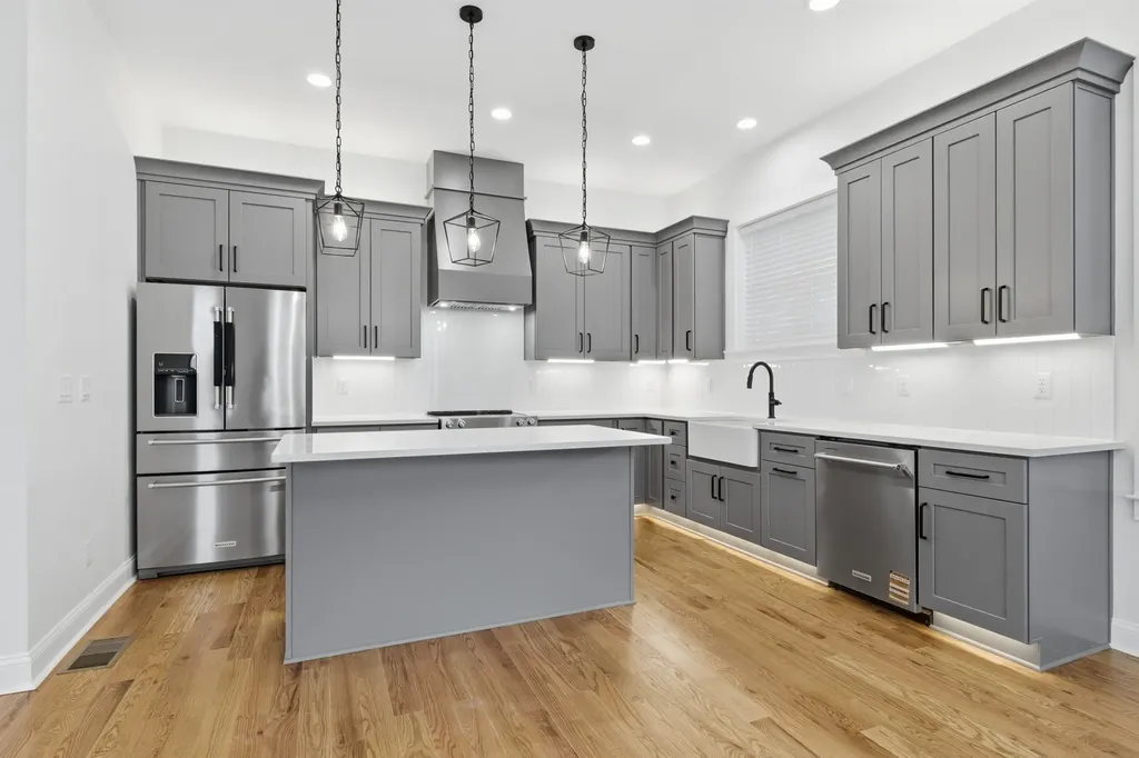 2312 18th Ave, N Nashville TN 37208