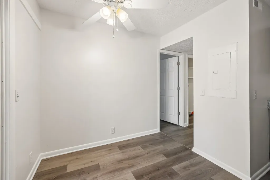 3245 Niagara Drive Nashville TN 37214