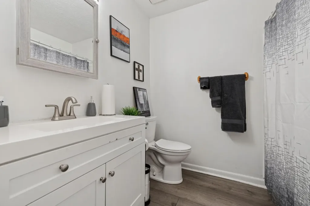 3245 Niagara Drive Nashville TN 37214