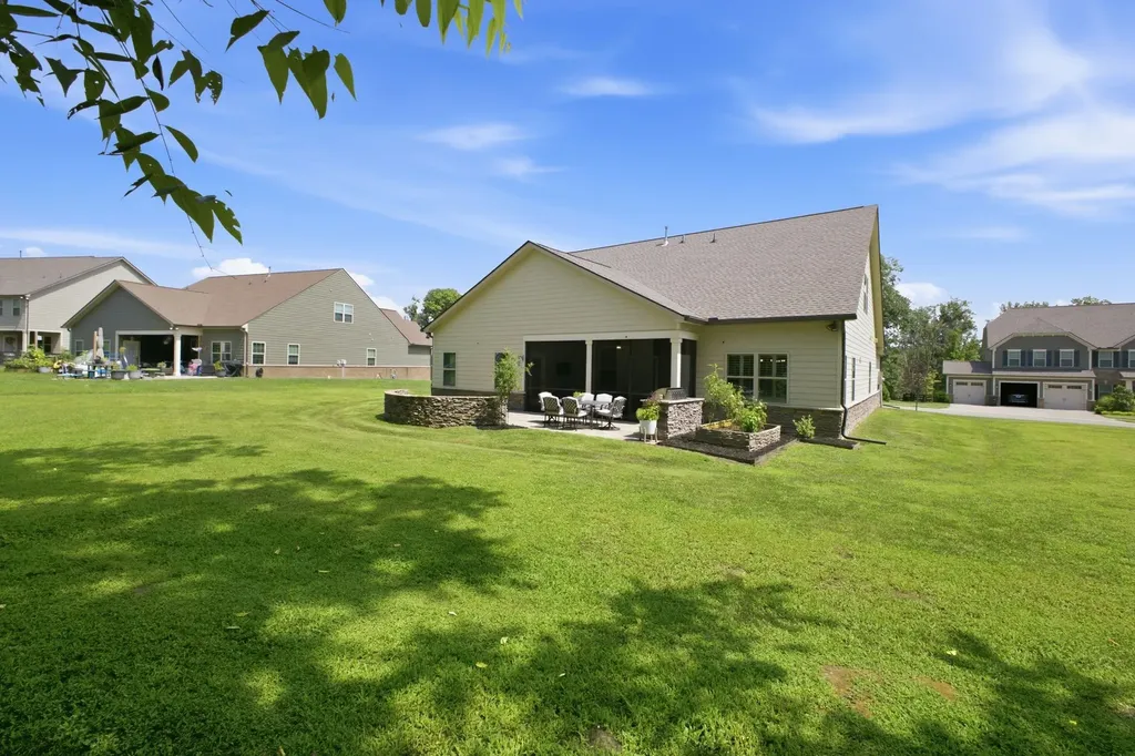 7035 Sky Meadow Drive College Grove TN 37046