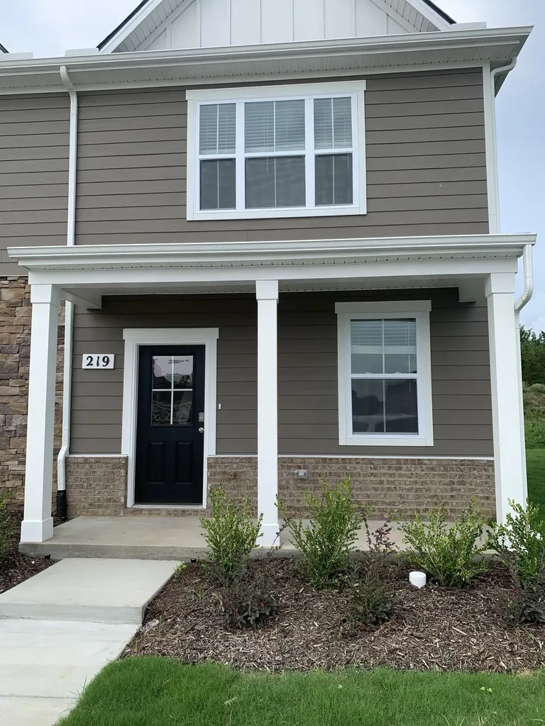 219 Catherine Lane Lebanon TN 37087
