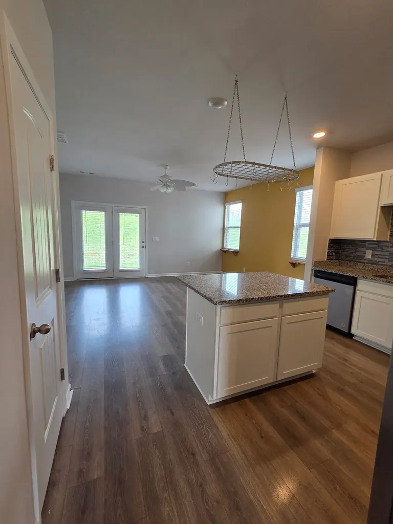 219 Catherine Lane Lebanon TN 37087