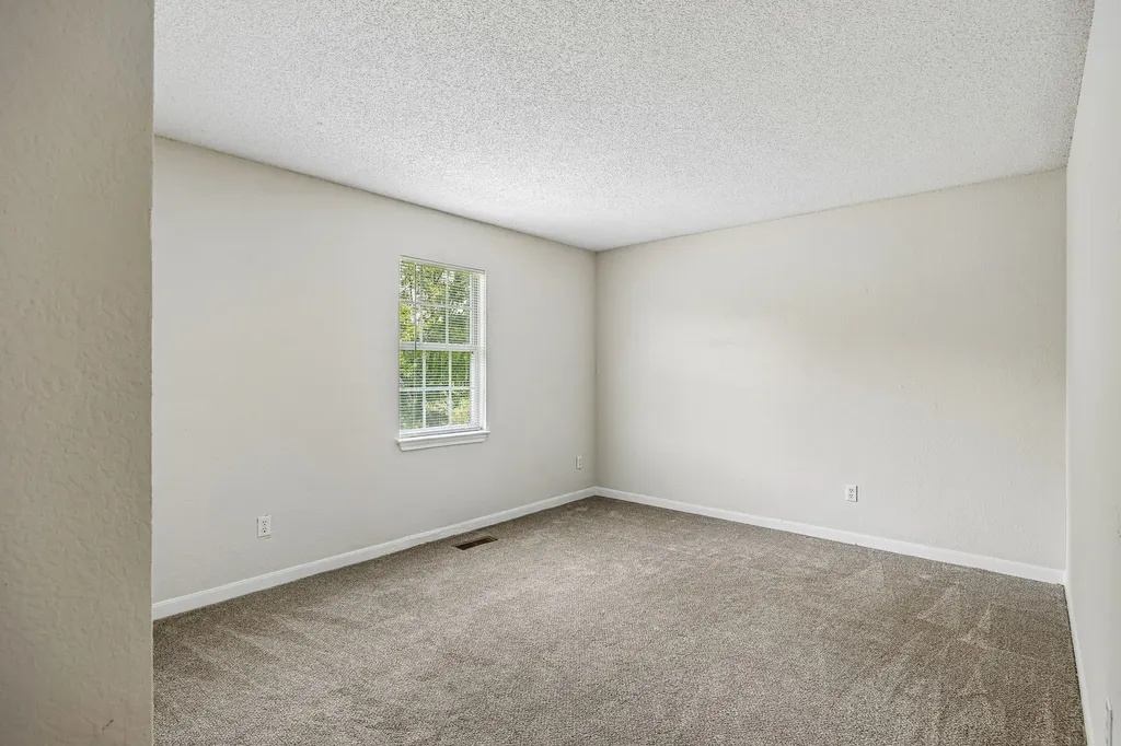 1101 Acorn Drive Lewisburg TN 37091