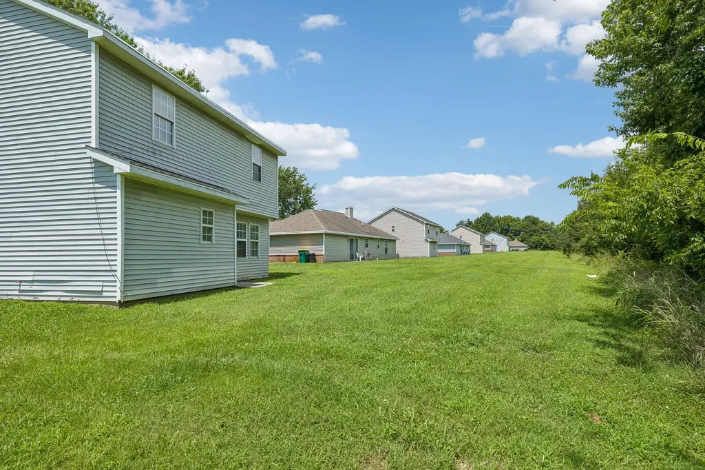 1101 Acorn Drive Lewisburg TN 37091
