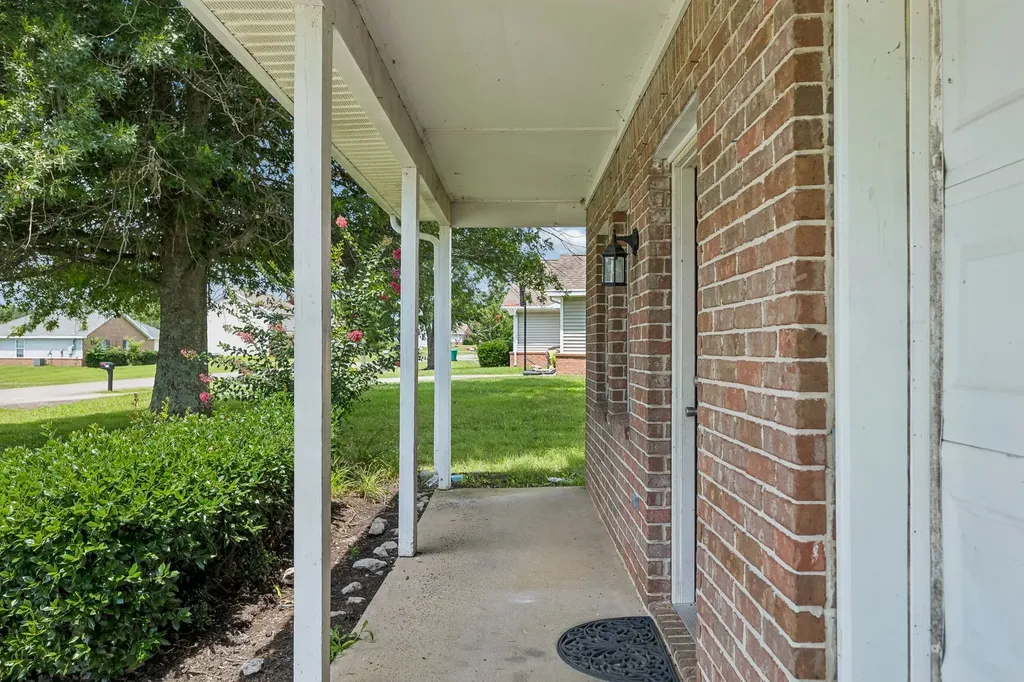 1101 Acorn Drive Lewisburg TN 37091