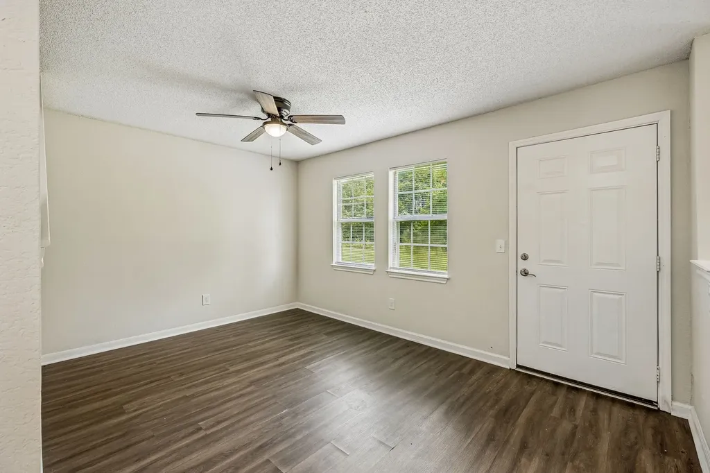 1330 Pine Cone Drive Lewisburg TN 37091