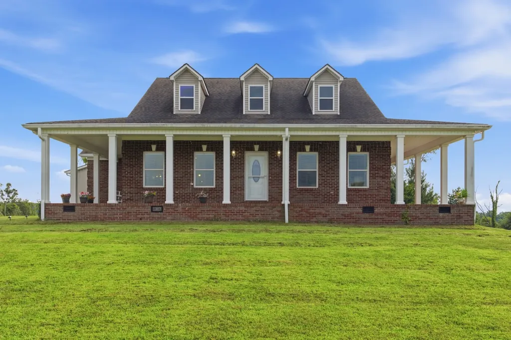 1655 Blackburn Lane Spring Hill TN 37174