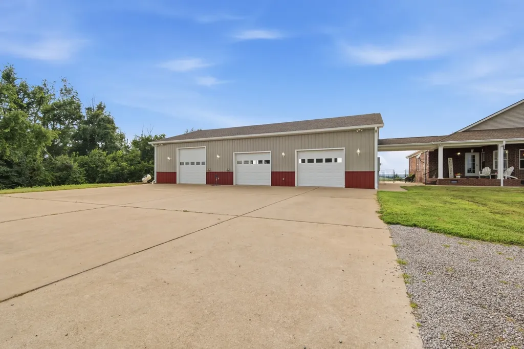 1655 Blackburn Lane Spring Hill TN 37174