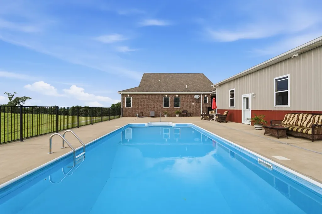1655 Blackburn Lane Spring Hill TN 37174
