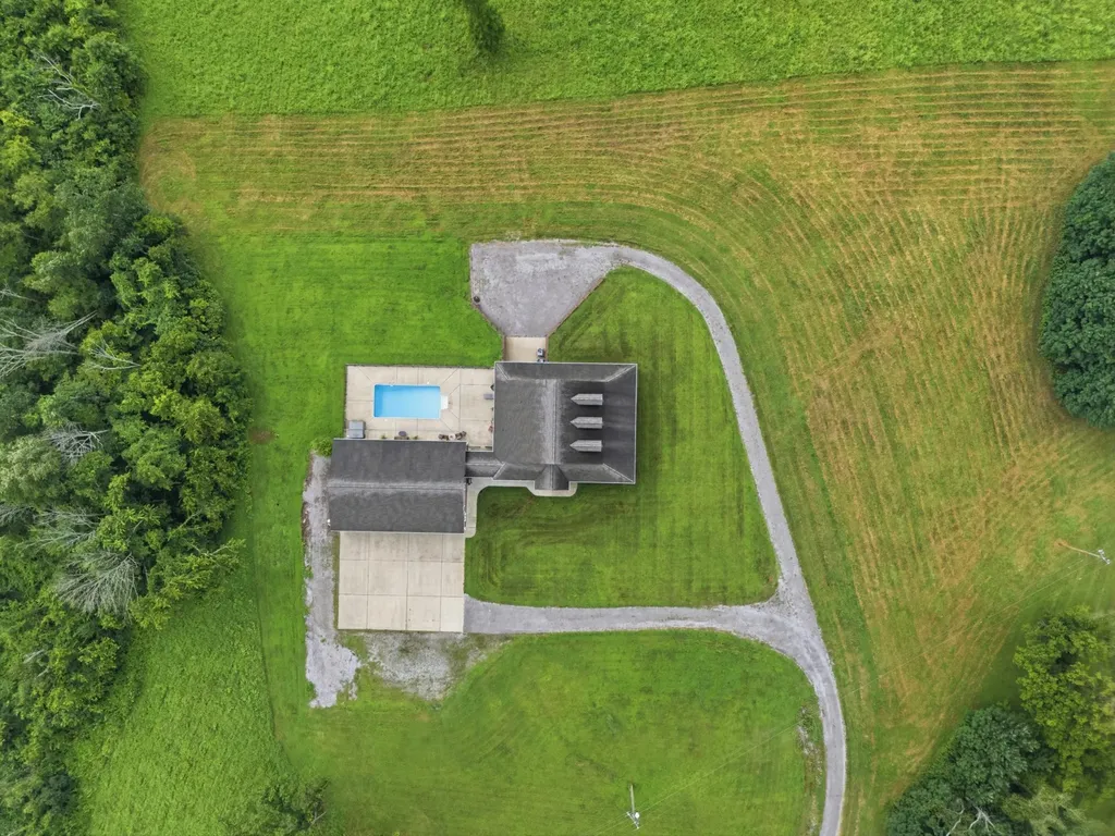 1655 Blackburn Lane Spring Hill TN 37174