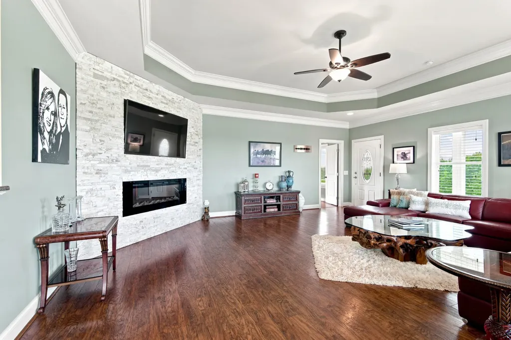 1655 Blackburn Lane Spring Hill TN 37174