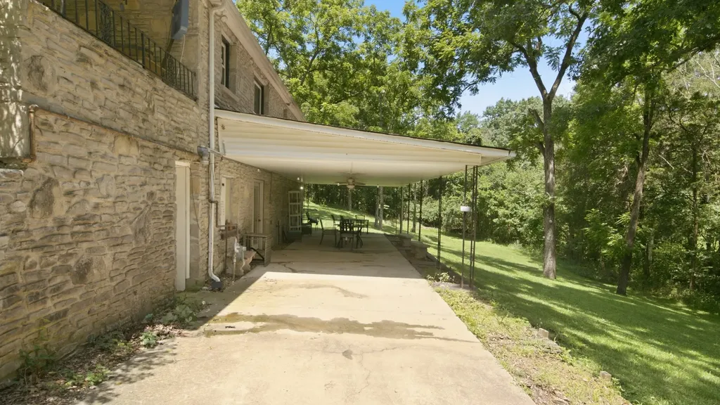 215 Wallace Drive Fayetteville TN 37334