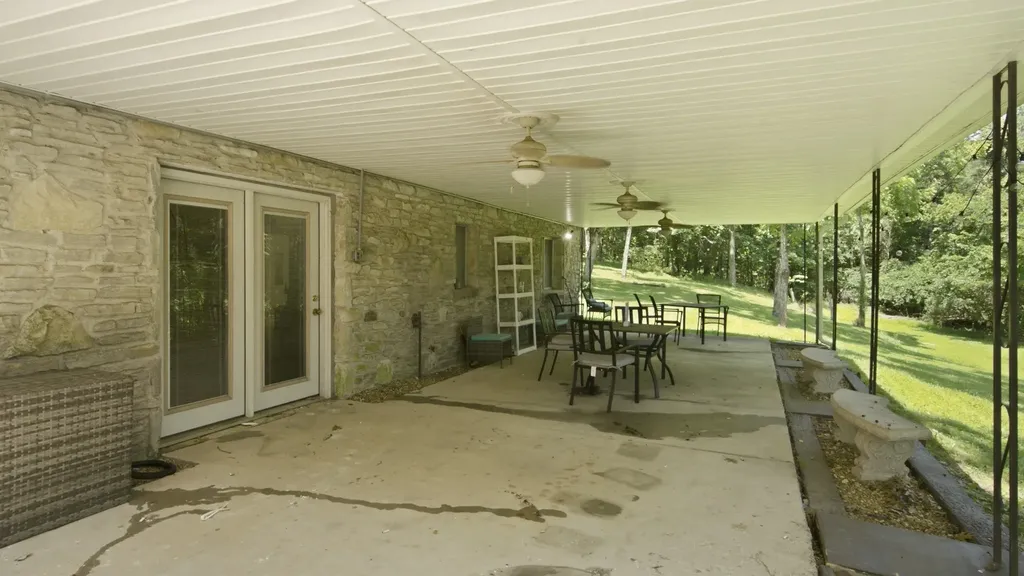 215 Wallace Drive Fayetteville TN 37334