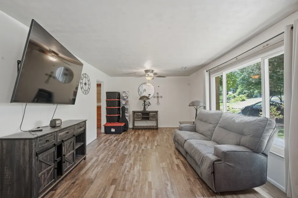 215 Wallace Drive Fayetteville TN 37334