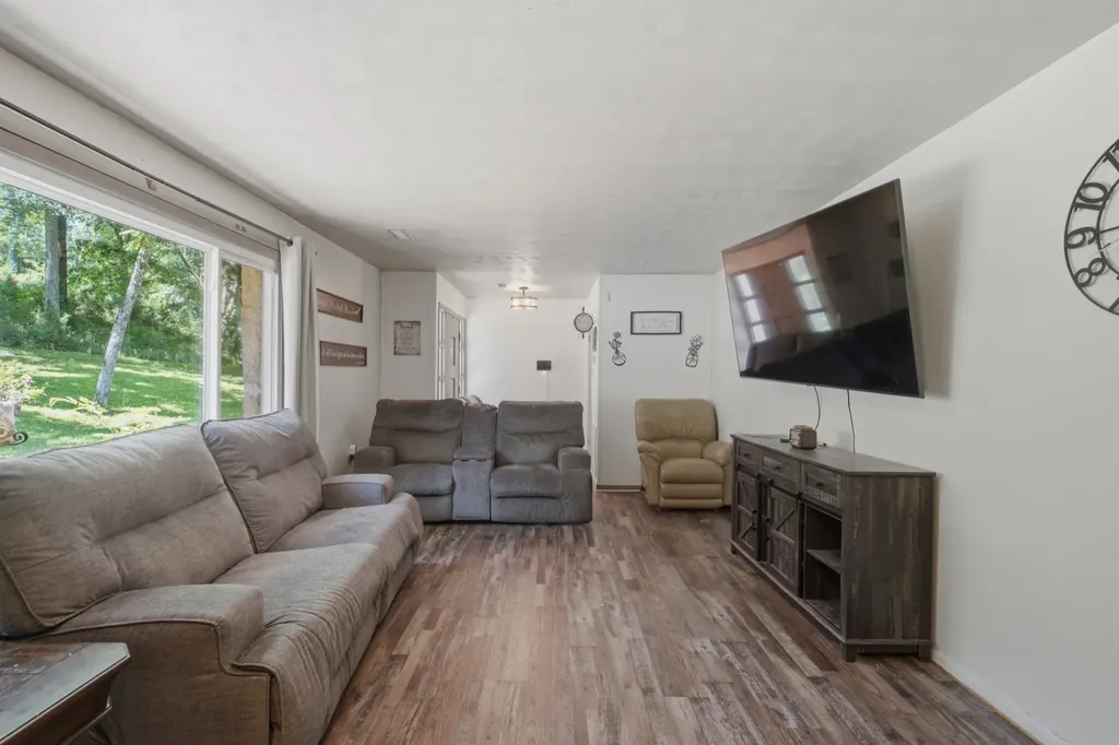 215 Wallace Drive Fayetteville TN 37334