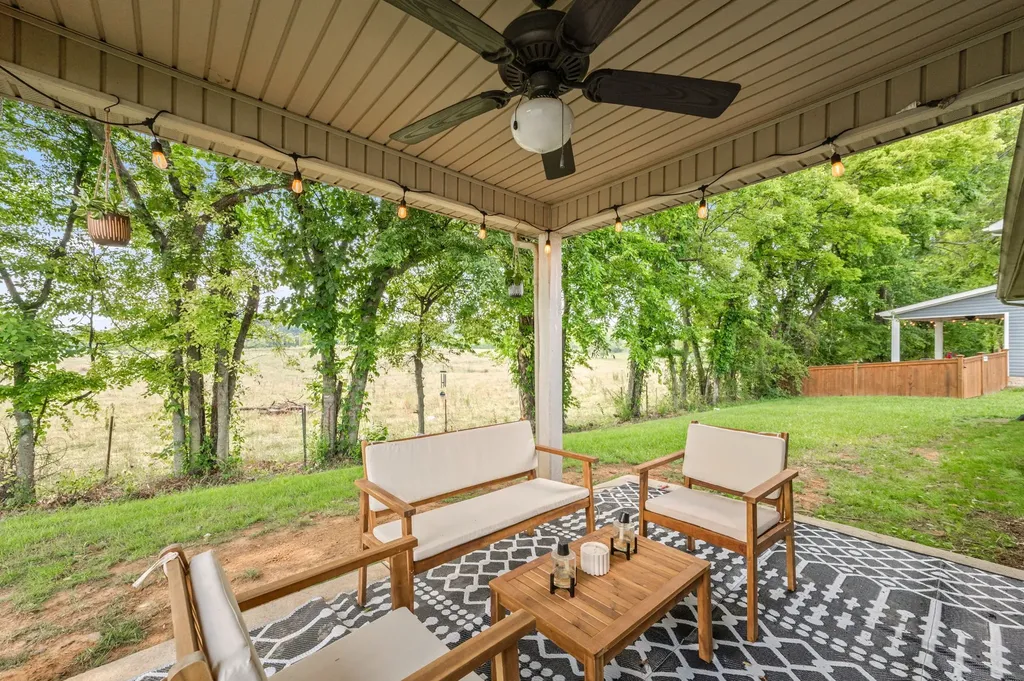 357 Fieldstone Lane Springfield TN 37172