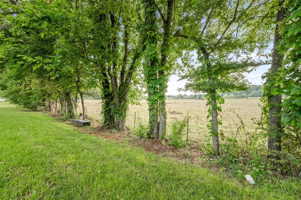 357 Fieldstone Lane Springfield TN 37172