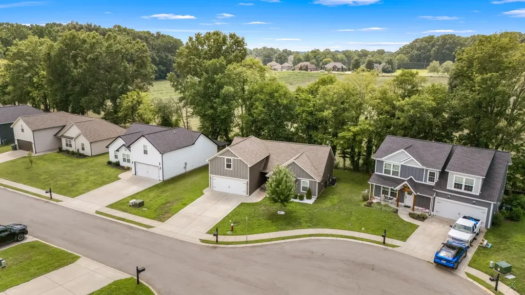 357 Fieldstone Lane Springfield TN 37172