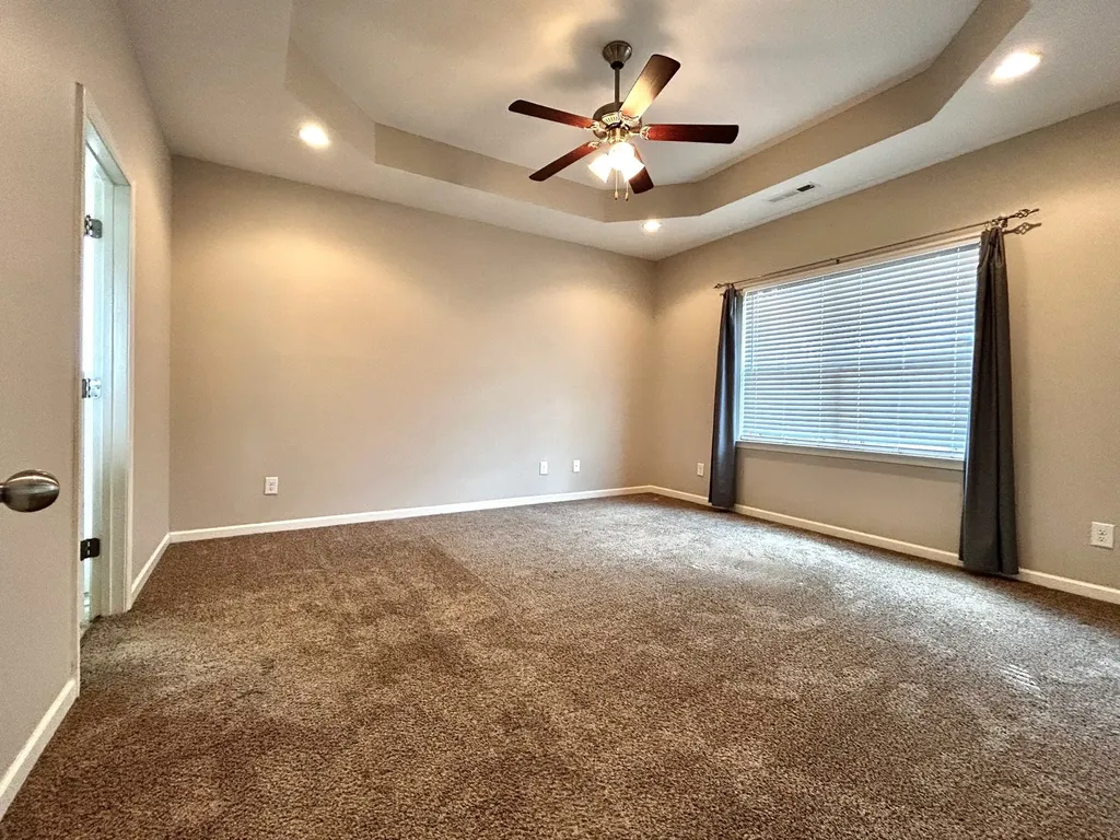 1021 Lindyn Lee Way Gallatin TN 37066